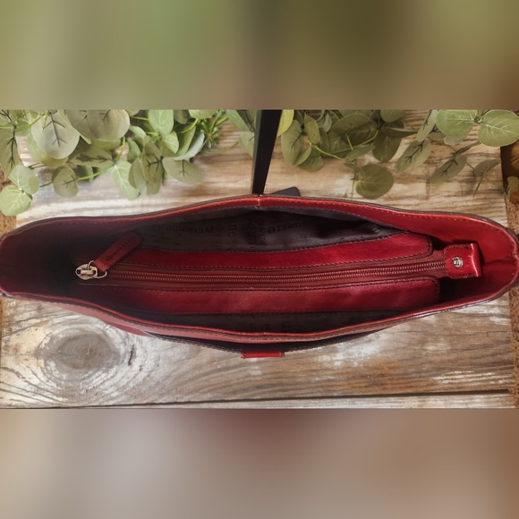 Etienne Aigner Vintage Dark Red Adjustable Strap Shoulder Bag - Picture 8 of 16